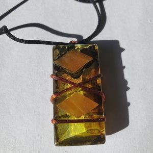 Olive/Brown Hand Painted 22'' Necklace.